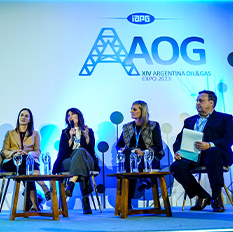 Foto de conferencia en AOG